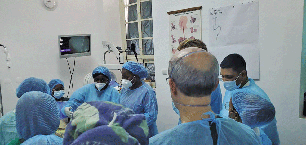 CANCRO DO ESÓFAGO: Viver mais de um ano só à base de líquidos