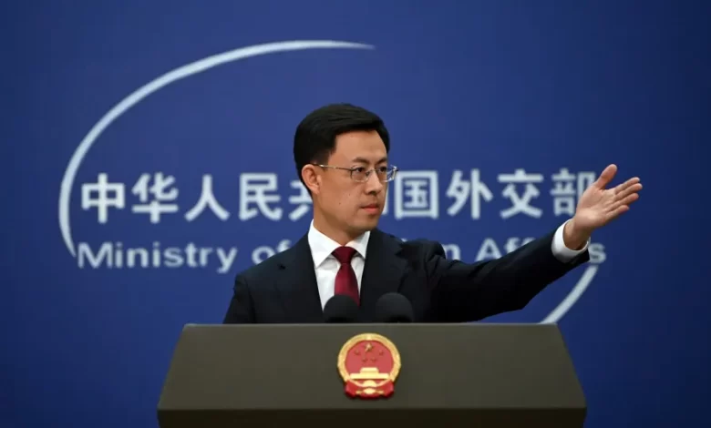China pede a EUA e Rússia "responsabilidade especial" no desarmamento nuclear