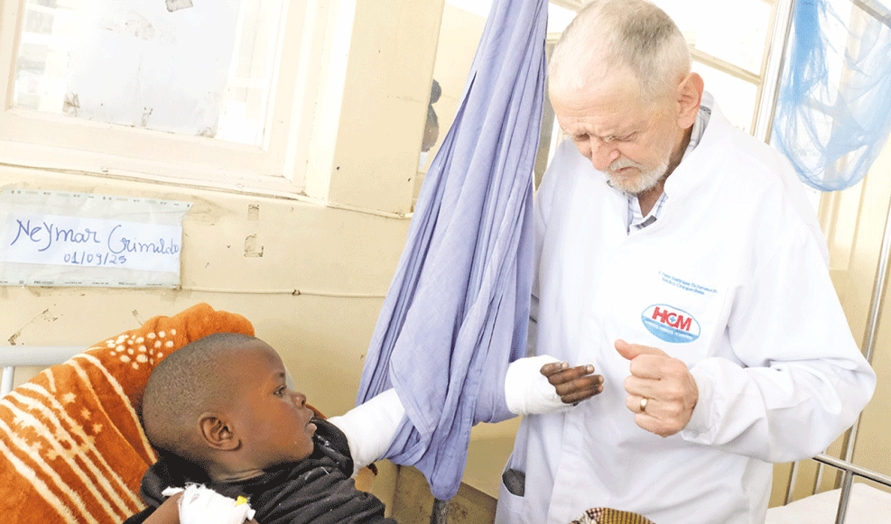 DR. MATTHIAS SCHMAUCH: O médico que doou sangue pelos pacientes