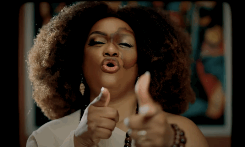 Iveth funde hip-hop e xingomela em nova música