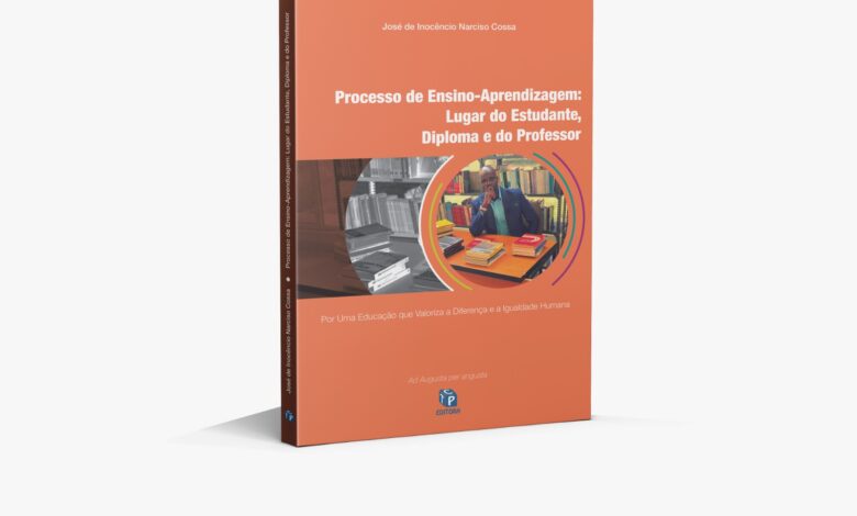 José Cossa lança dois livros que versam sobre educação no país