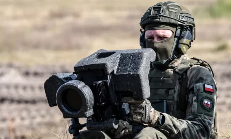 Kyiv sob ataque e Polónia em alerta: Espaço aéreo fechado (e com ajuda)