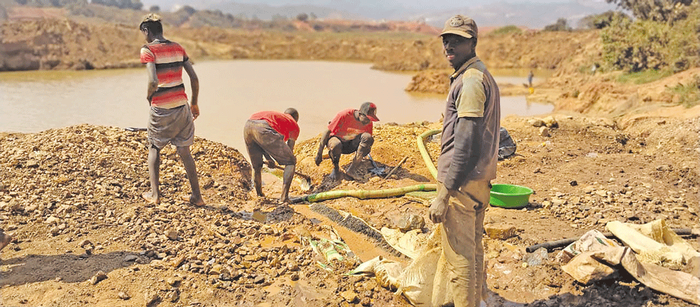 MINERAÇÃO EM MANICA: Suspensão pode durar um mês