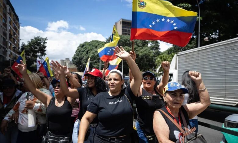 Maduro defende que nenhuma disputa com EUA "justifica conflito militar"