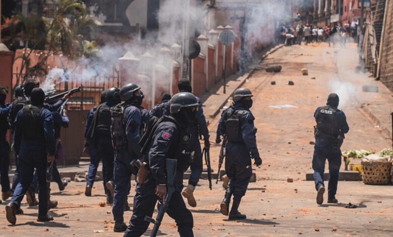 Mortos na resposta violenta às manifestações em Madagáscar chocam ONU