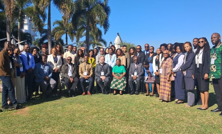 Mulheres dos PALOP reflectem sobre Economia Digital em Maputo
