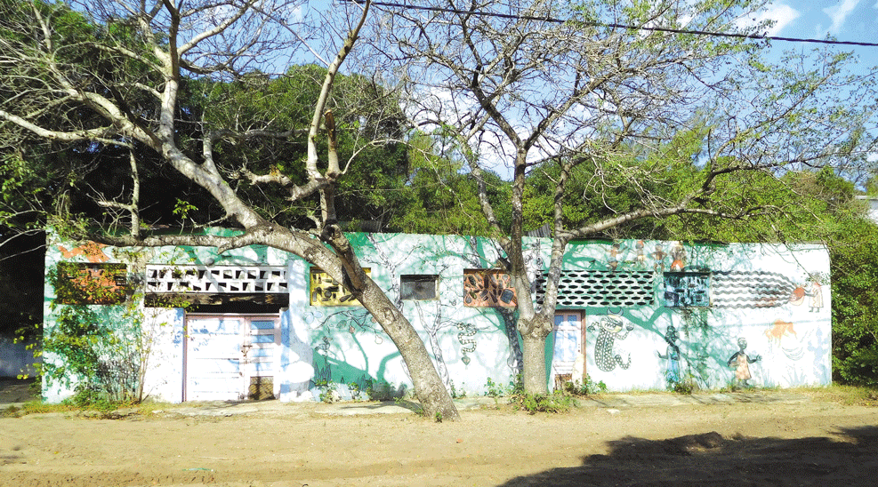NA MACANETA: Centro cultural desperta inquietações