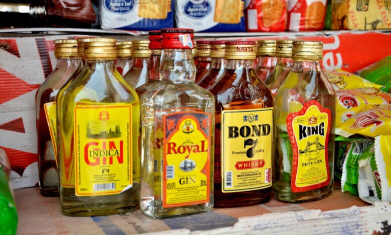 Novos horários para venda de bebidas alcoólicas e inibida produção de “xivotxongo”