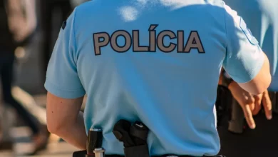 PSP detém homem de 22 anos por ameaças e danos em Mesquita na Damaia