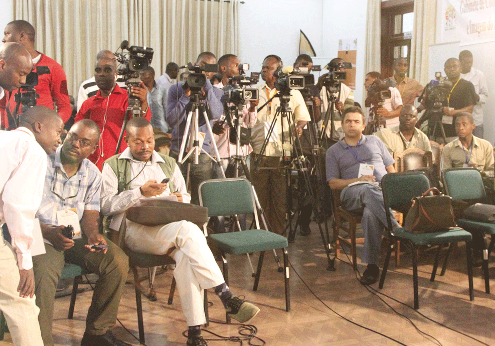 Proposta de Lei de Imprensa gera debate aceso em Manica