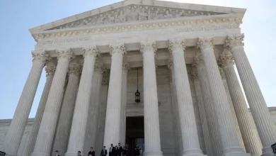 Supremo Tribunal mantém suspensão de fundos de Trump