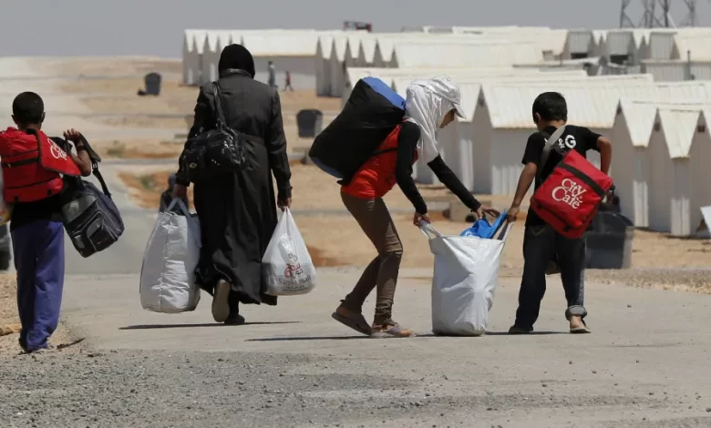 Um milhão de refugiados sírios regressaram ao país desde a queda de Assad
