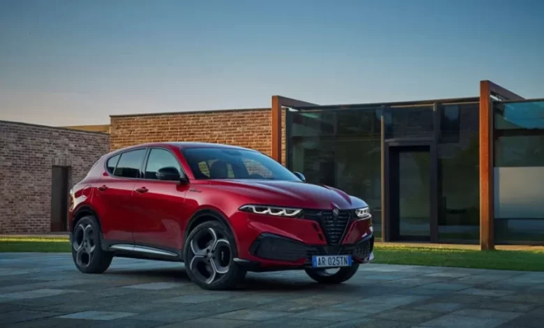 Alfa Romeo Tonale renovado e com motorizações atualizadas