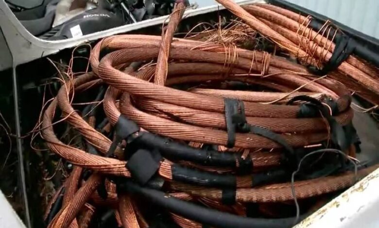 Apreendidas duas toneladas de cabos eléctricos