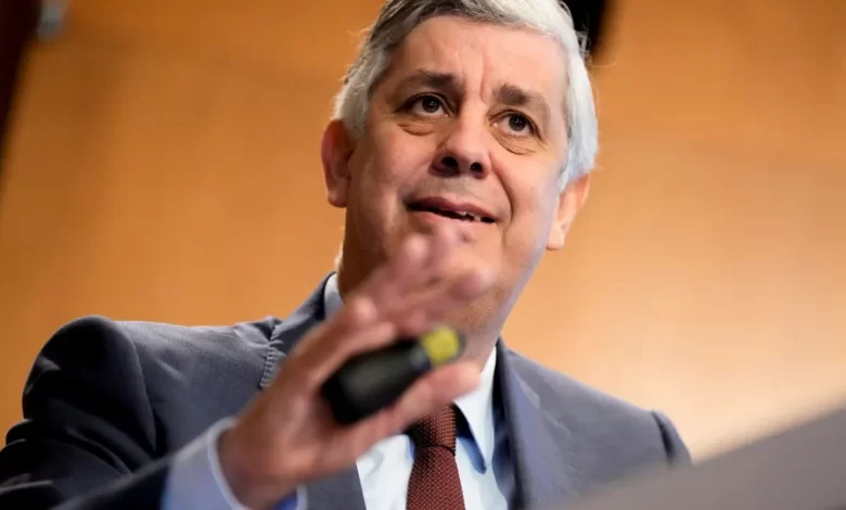 Banco de Portugal. Centeno passa a consultor (com salário de 17.000€)