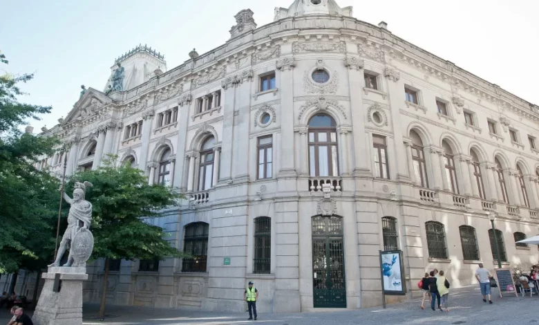 Banco de Portugal: Fluxos para os PALOP só cobrem serviço de dívida