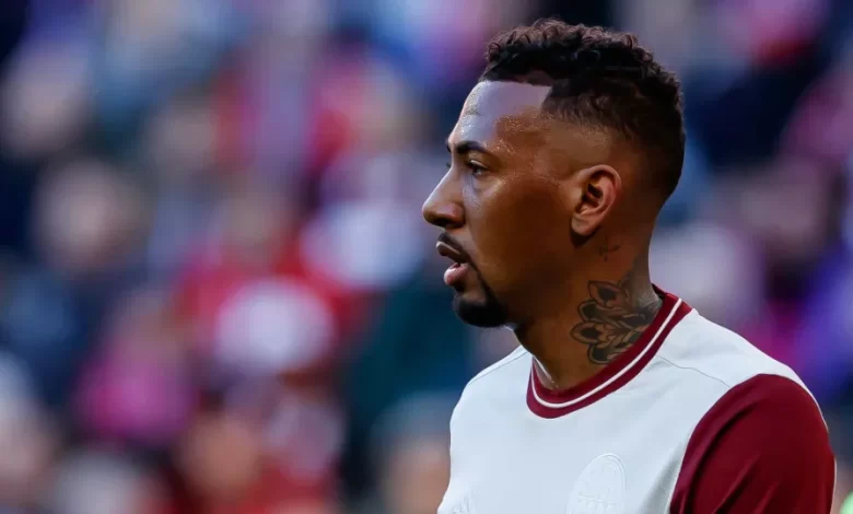 Boateng cede aos protestos e desiste do regresso ao Bayern Munique