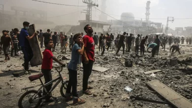 Cidadãos de Gaza celebram cautelosamente acordo de paz