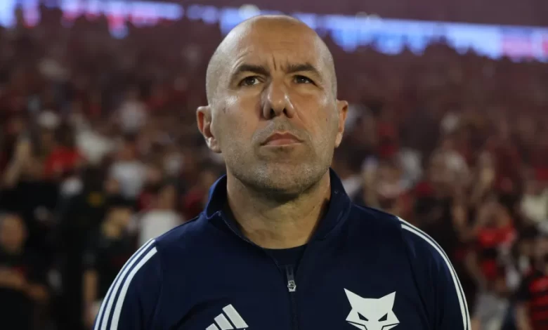 Cruzeiro enxota crise e Leonardo Jardim fica à espera de... Abel Ferreira