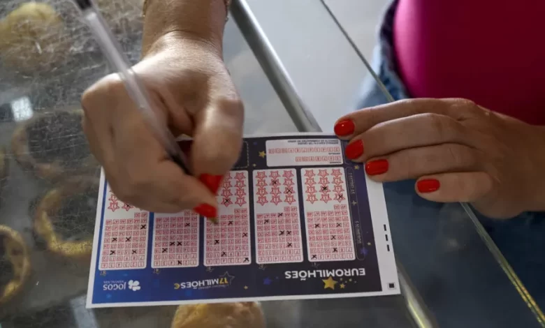 Euromilhões: Há um 2.º prémio 'chorudo' a caminho de Portugal