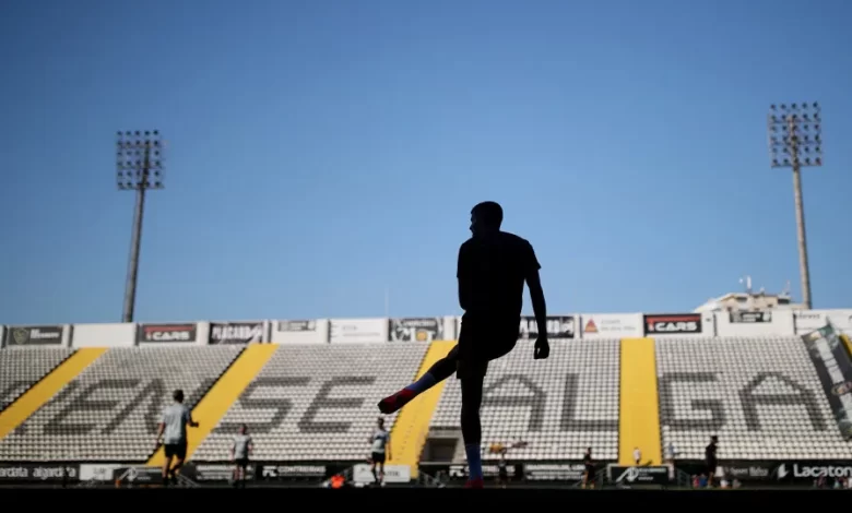 Farense não facilita e vence Marco 09 na Taça de Portugal