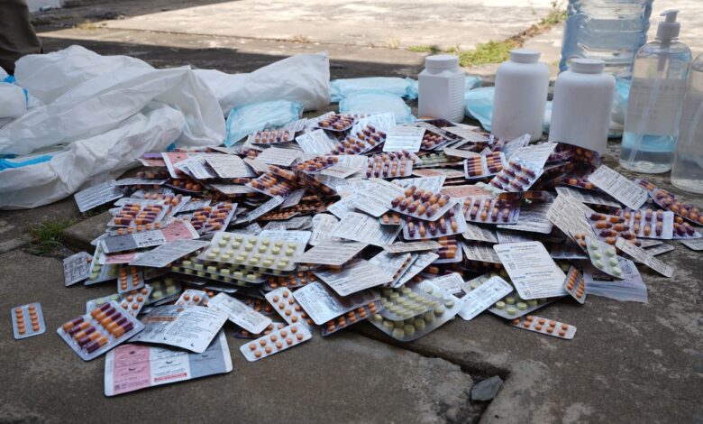 Funcionários da Saúde detidos por furto de medicamentos na Beira