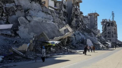 Hamas entrega mais dois caixões de reféns mortos à Cruz Vermelha