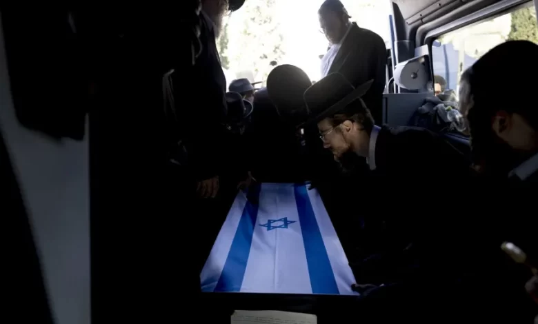 Hamas entrega mais dois corpos de reféns (faltam ainda 13)