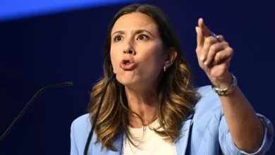 IL critica políticos populistas que usam "desespero das pessoas"