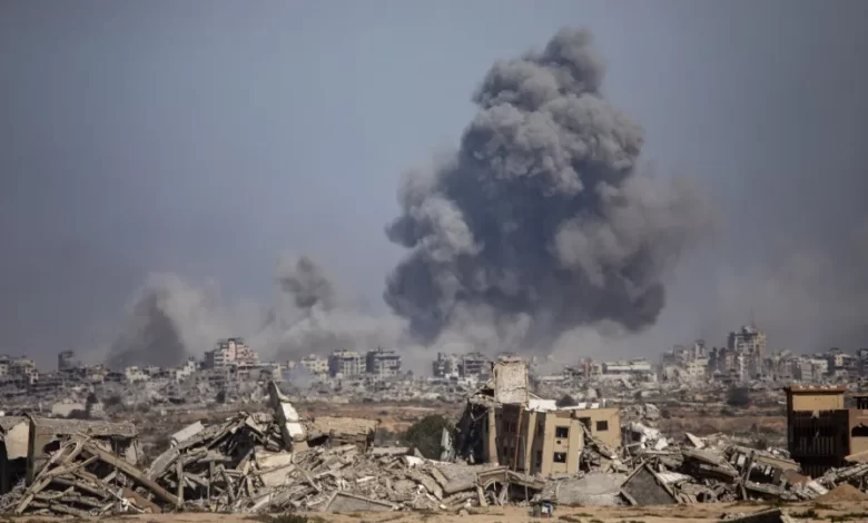 Israel continua a bombardear e a matar civis em Gaza apesar das negociações