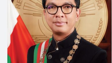 Madagáscar retira a cidadania de Rajoelina