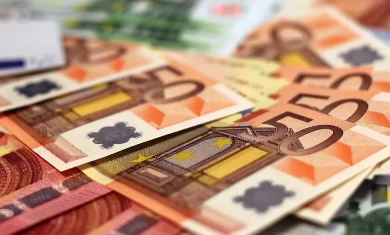 Pagamentos em atraso aumentam para 1.007,6 milhões até setembro