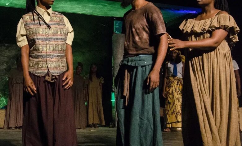 “Para Lá das Palavras II” em palco na Casa Velha em Maputo