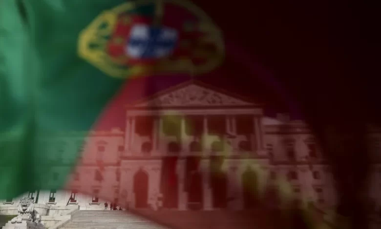 Perda da nacionalidade por crimes graves aprovada em votação final global