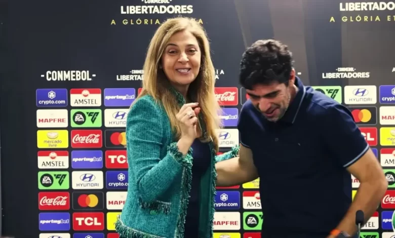 Presidente do Palmeiras 'invade' conferência de Abel: "Este homem..."