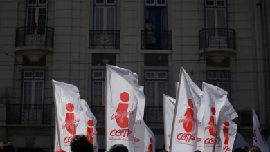 Proibição da burca? "Serve para distrair atenções do essencial", diz CGTP