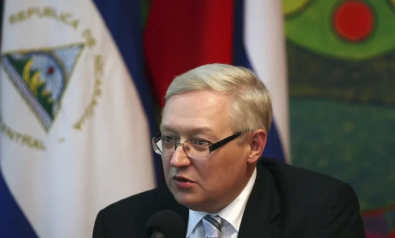 Rússia apela à 'amiga' Cuba para contrariar "ações ilegais do Ocidente"