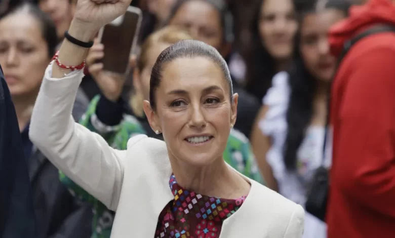 Sheinbaum celebra um ano no poder no México com "plano social ambicioso"