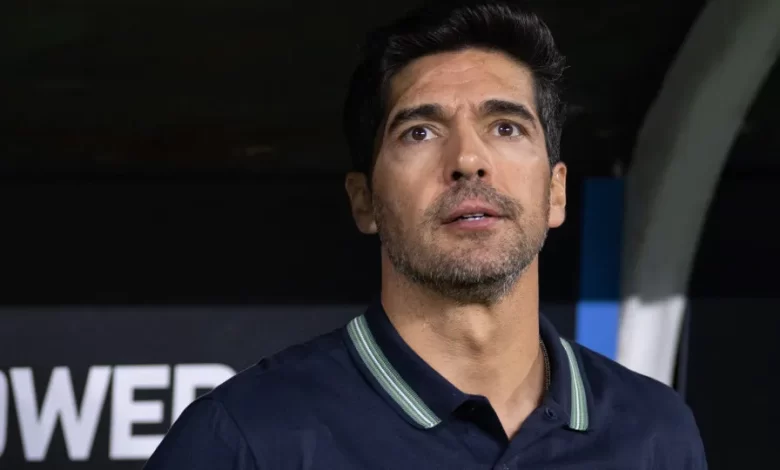 Abel visa tricampeonato sul-americano e recorde no Palmeiras