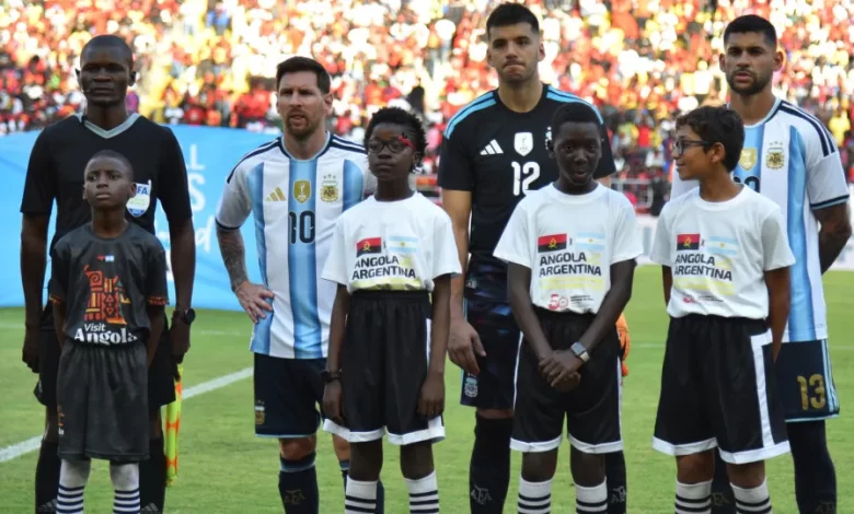 Adeptos e polícia angolana confrontam-se em dia de jogo de celebração