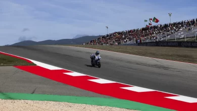 Alex Márquez vence sprint do GP de Portugal. Miguel Oliveira fica em 16.º