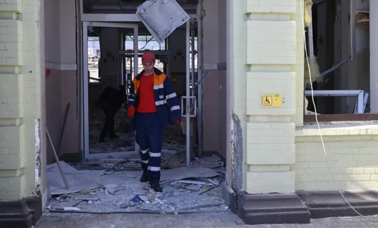 Ataque russo fez três mortos em Kharkiv e atingiu navios em Odessa
