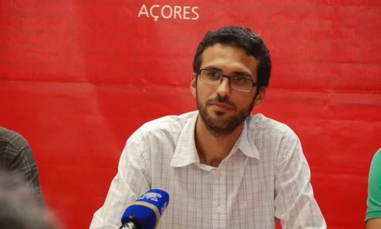 Bloco alerta que viabilizar OE é "fechar olhos aos problemas" dos Açores