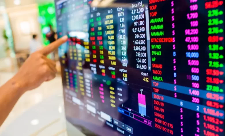 Bolsas europeias em baixa pendentes do PMI da zona euro