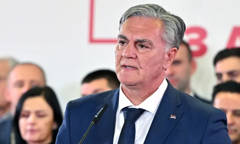 Candidato nacionalista vence presidenciais na entidade sérvia da Bósnia
