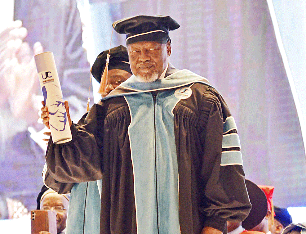Chissano recebe décimo título de Doutor “Honoris Causa”