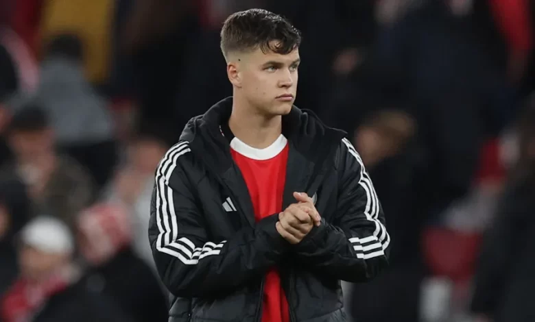 Dahl quer 'calar' críticos no Benfica e dar resposta a Mourinho e Potter