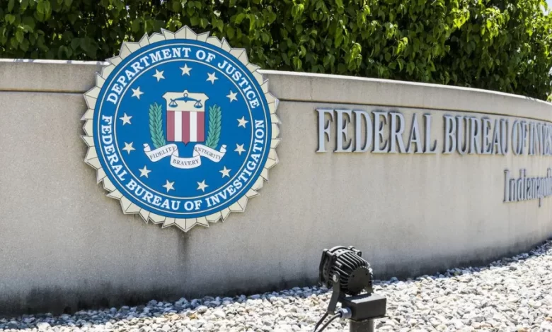 FBI quer inquirir democratas que incitaram militares a desobedecer a ordens