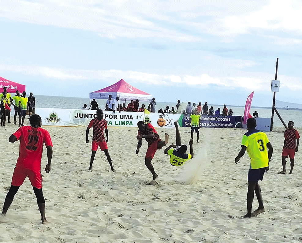 FUTEBOL DE PRAIA: Disputam-se finais da Taça Maputo