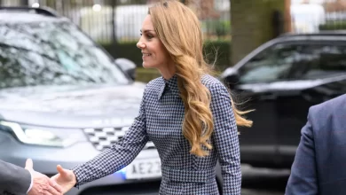 Fotos. Kate Middleton surpreende com vestido reciclado e carteira da moda